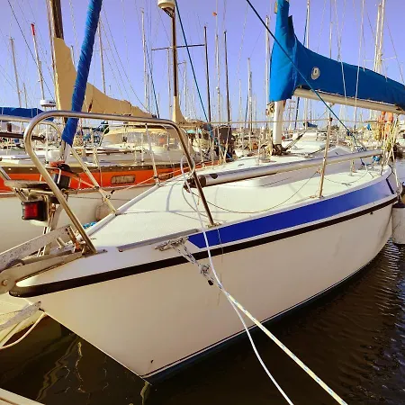 Botel Lanzarote Pirat