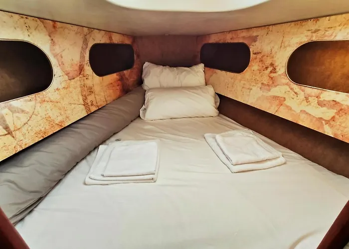 Lanzarote Pirat بوتيل أرّاثيفي